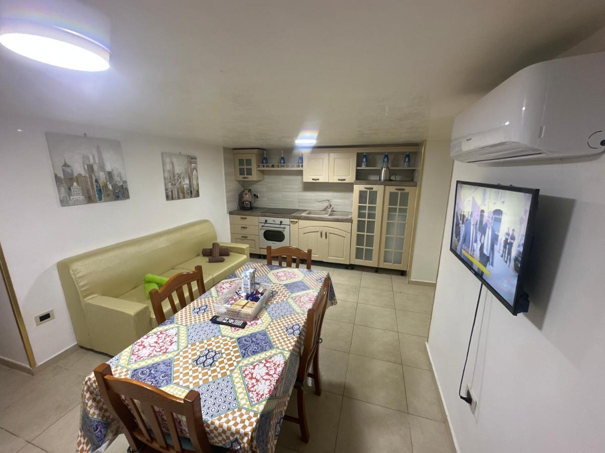 Yohanaholiday Apartman Nápoly Kültér fotó